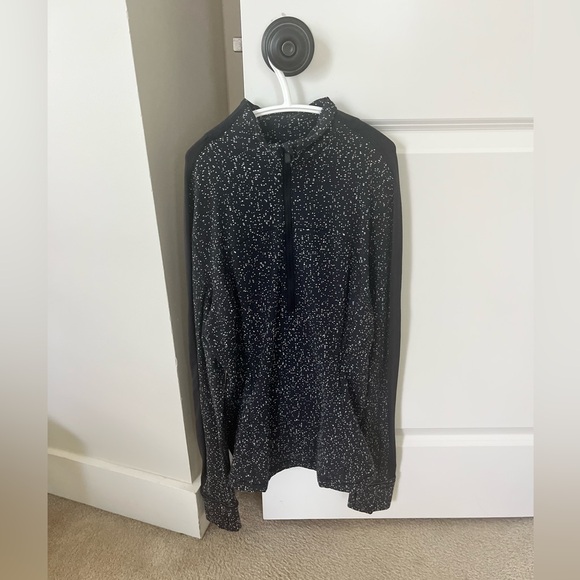 Lululemon zip up jacket - Picture 2 of 4